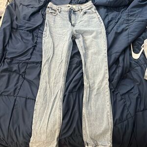 Abercrombie 90s slim straight ultra high rise